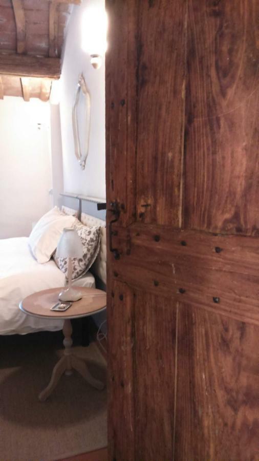 אימולה Corte Di Maggio B&B Country House מראה חיצוני תמונה